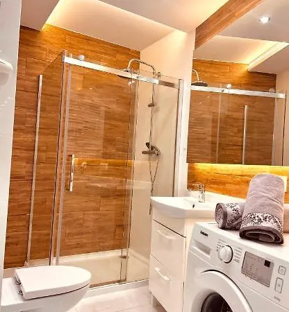 Downtown Presley Air-conditioned * Ряшів